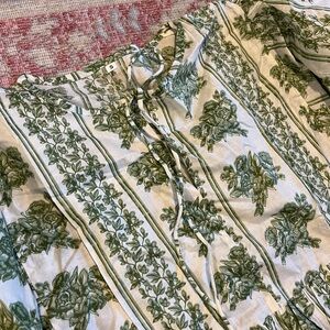 NWT Boho Indian Puff Sleeve Floral Sage Green and White Midi Dress